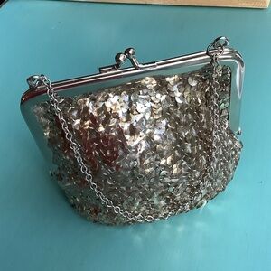 Vintage 50s Silver Sequin Chain Clutch